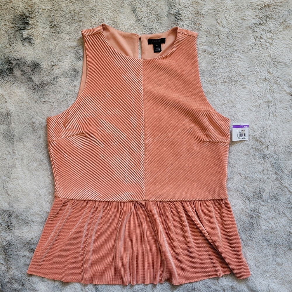 NWT Halogen Peplum Sleeveless Top
